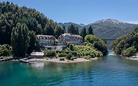 Correntoso Lake & River Hotel